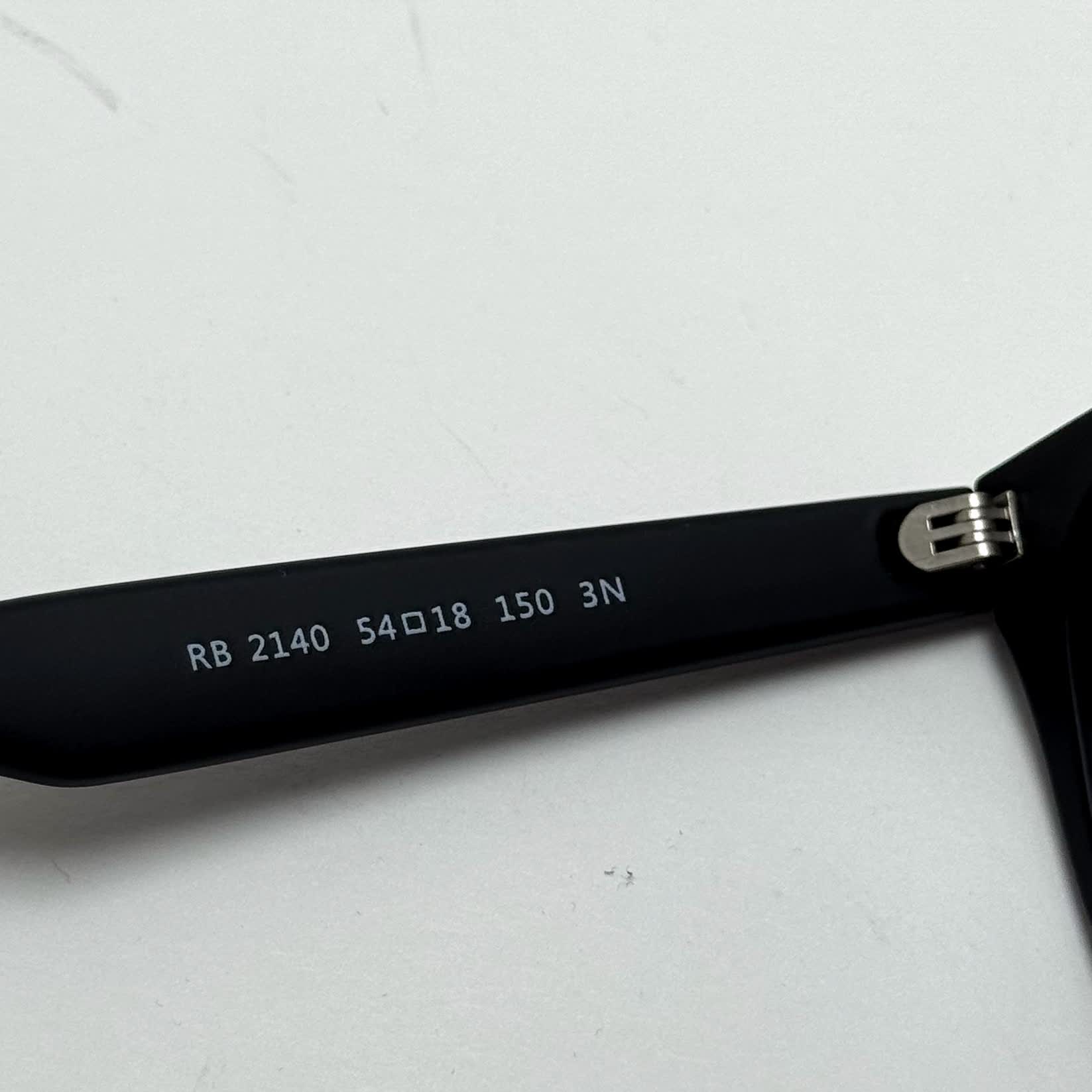 عینک آفتابی ریبن ویفرر شیشه سنگ مشکی به همراه پک کامل ریبن Rayban WAYFARER RB 2140 سایز 54