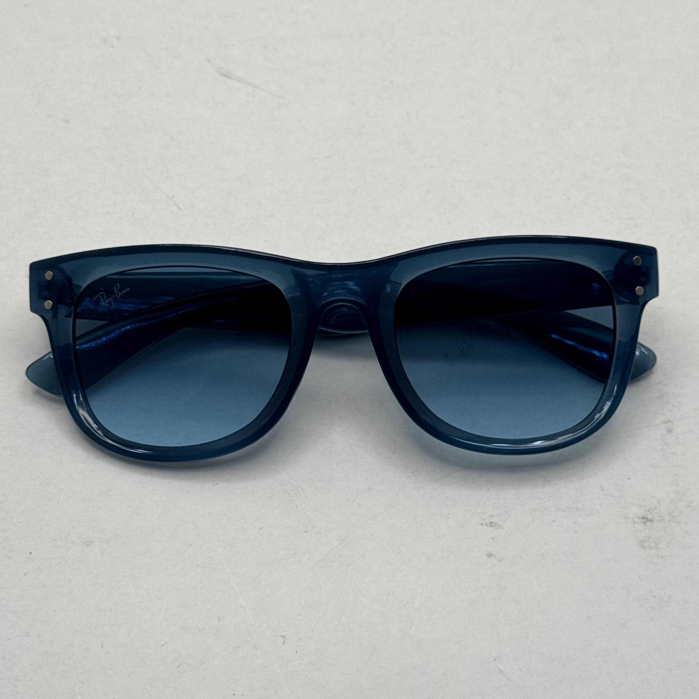 عینک آفتابی ریبن ویفرر ریورس آبی به همراه پک کامل rayban