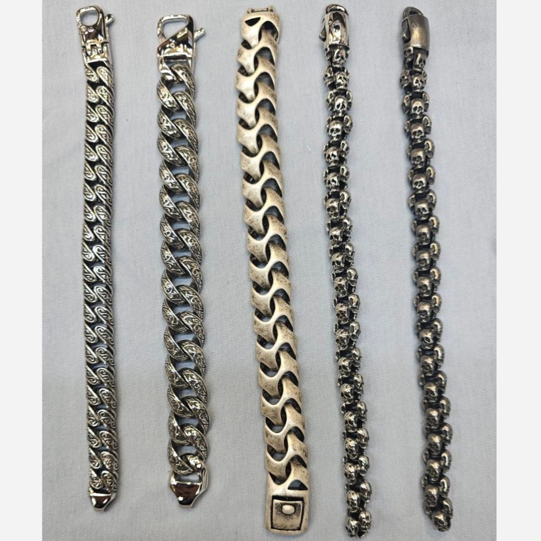 دستبند مردانه طرح کروم هارتز و کارتیه و ویتالی جنس استیل عیار 316 کیفیت عالی کد ar (پس کرایه)