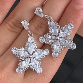 گوشواره زنانه طرح ستاره نگین تنوع طرح رنگ کاملا ثابت کد tj (پس کرایه)