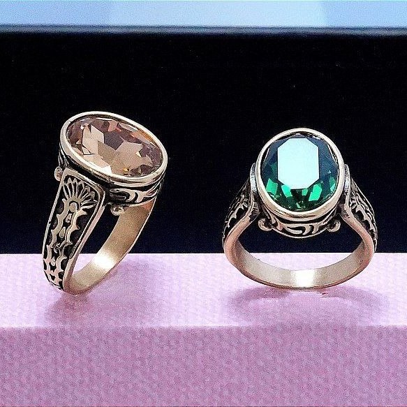 انگشتر استیل مردانه طرح نگین مربع شیر در تنوع طرح رنگ ثابت و ضد حساسیت کد mp (پس کرایه)