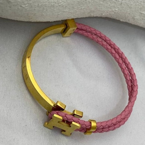 دستبند چرمی قفل و پلاک استیل طرح هرمس Hermes رنگ ثابت کد tj (پس کرایه)