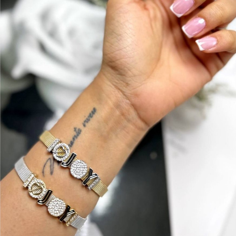 دستبند آبکاری نقره زنانه حصیری قفل مگنتی پاندورا طرح ستاره نگین تنوع طرح رنگ ثابت کد sm (پس کرایه)