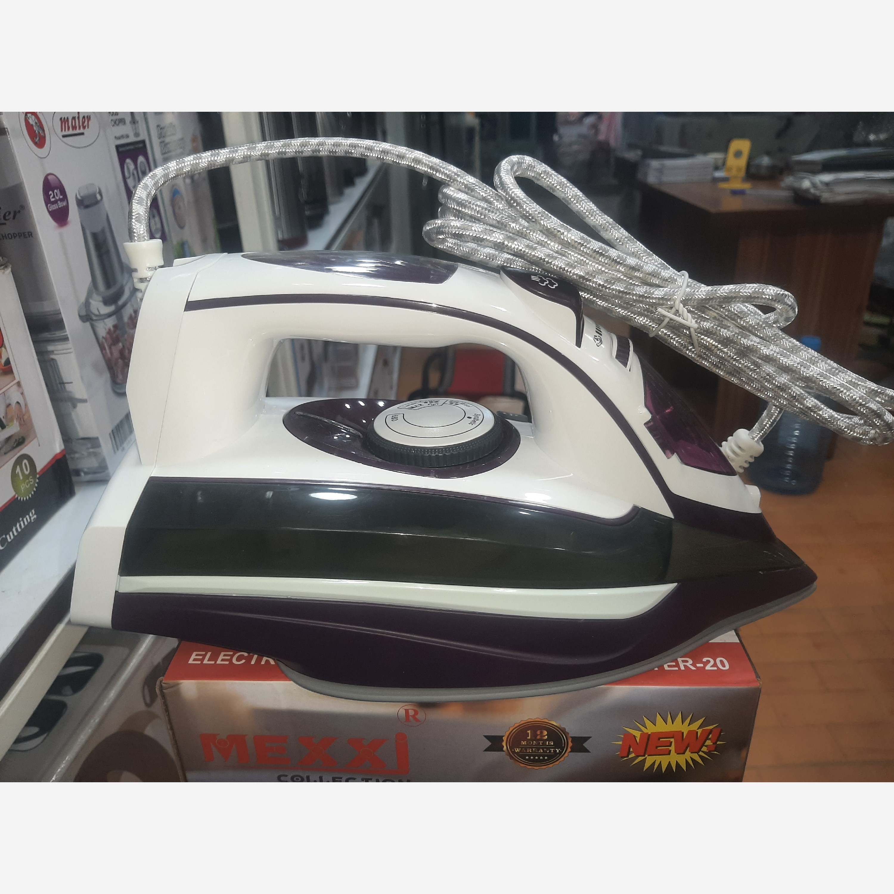 اتو بخار وگاتی مدل SI03