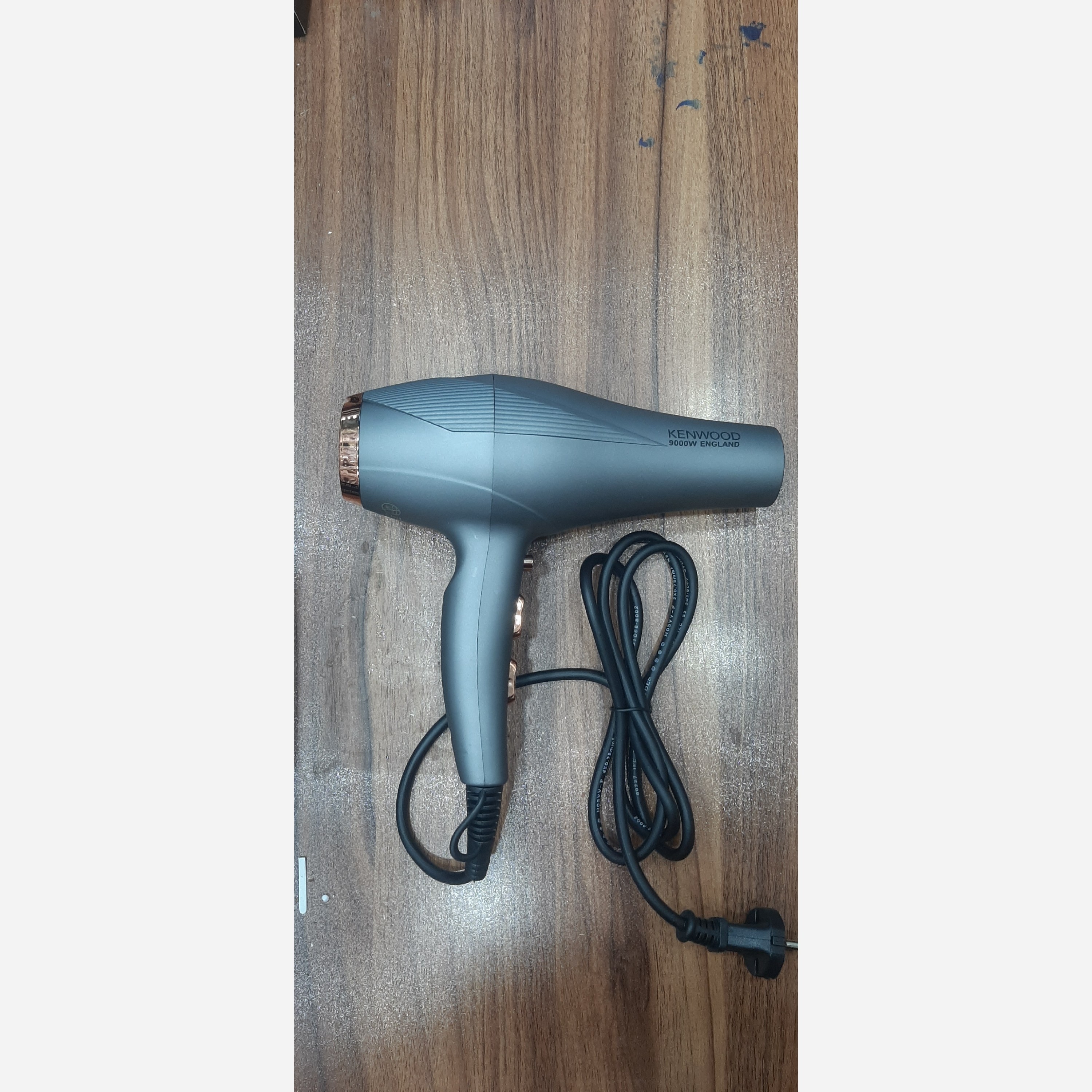 سشوار فلیپس حرفه ای 9000 وات مدل PH-1014 رنگ مشکی موتور سنگین ویژه سالن