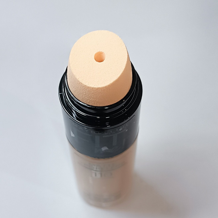 کرمپودر سبک میبلین پددار 110 maybelline میکاپ روزانه