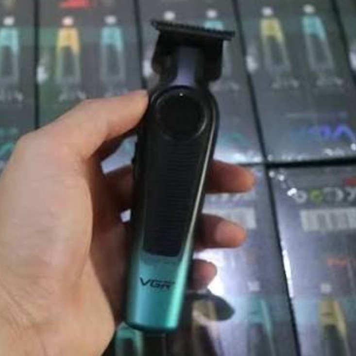 ماشین اصلاح وی جی آر مدل VGR V-996