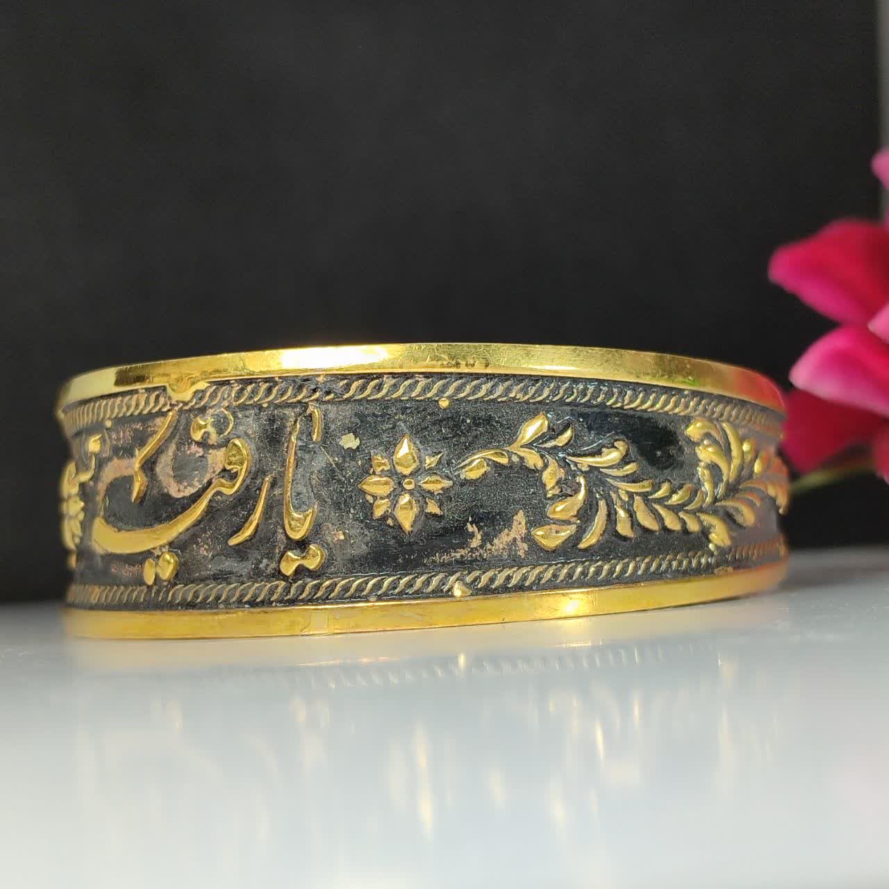 دستبند آلیاژی یارقیه؛ تجسم عشق و ارادت، درخشش اصالت بر دستان شما کد 3904