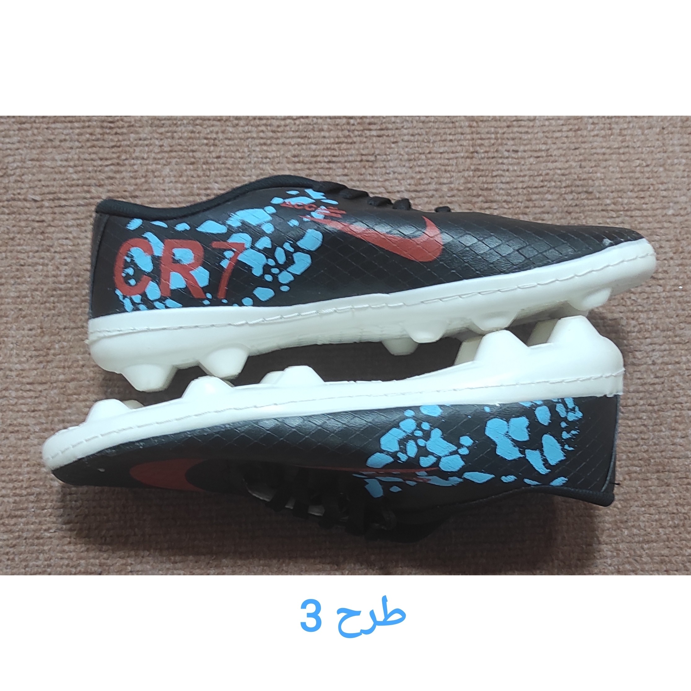 کفش استوک فوتبال اعلا مارک Nike سایز 44