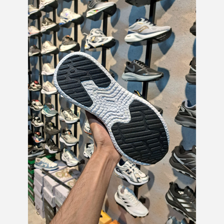 کفش مردانه اسپرت (تخفیف ویژه)