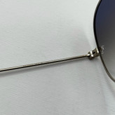 عینک ریبن خلبانی شیشه سنگ آبی هایلایت فریم نقره ای به همراه پک کامل ریبن کد Rayban RB 3025 (ارسال رایگان)