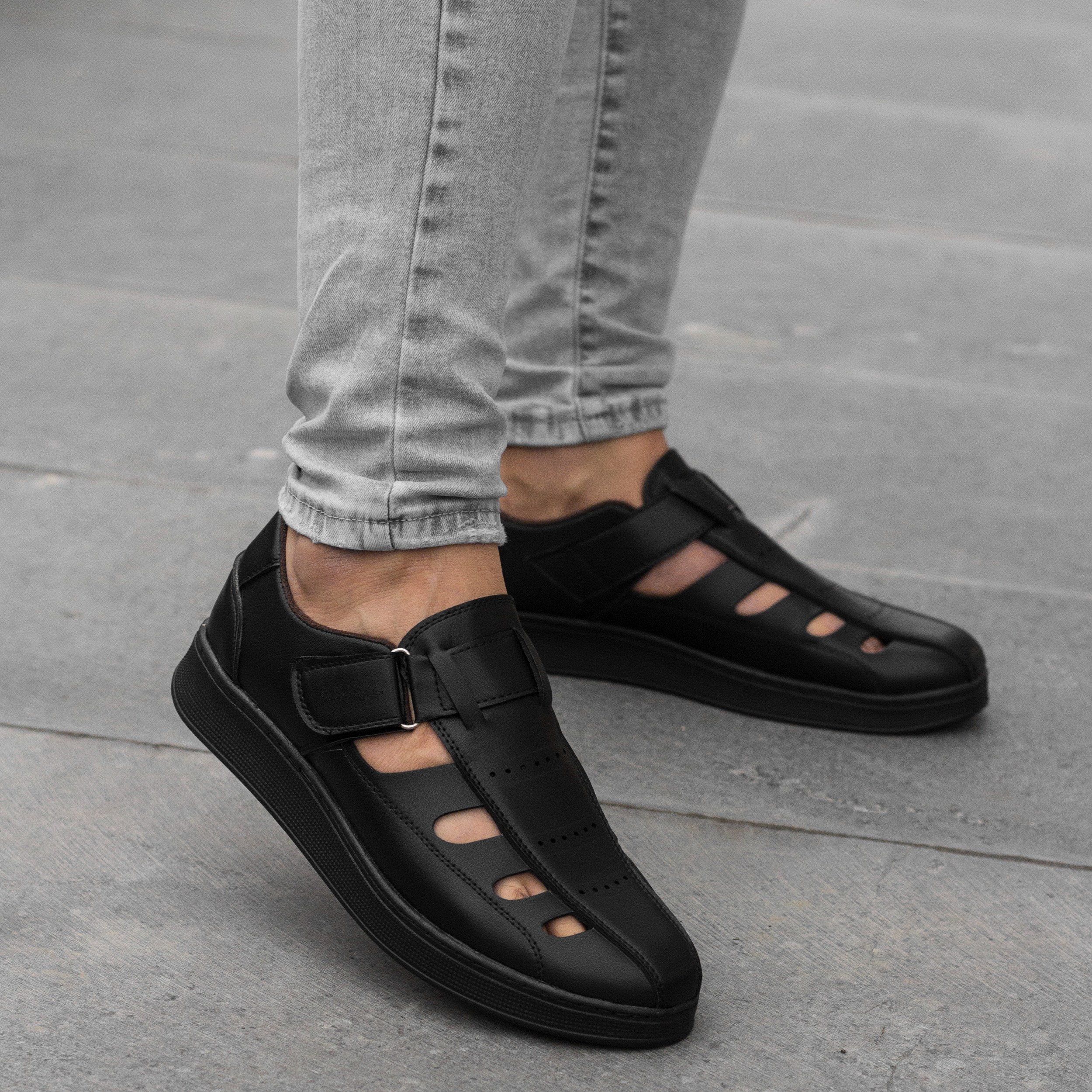 کفش مردانه تابستانی چسبی مدل سامر رنگ مشکی زیره مشکی پرفرووش