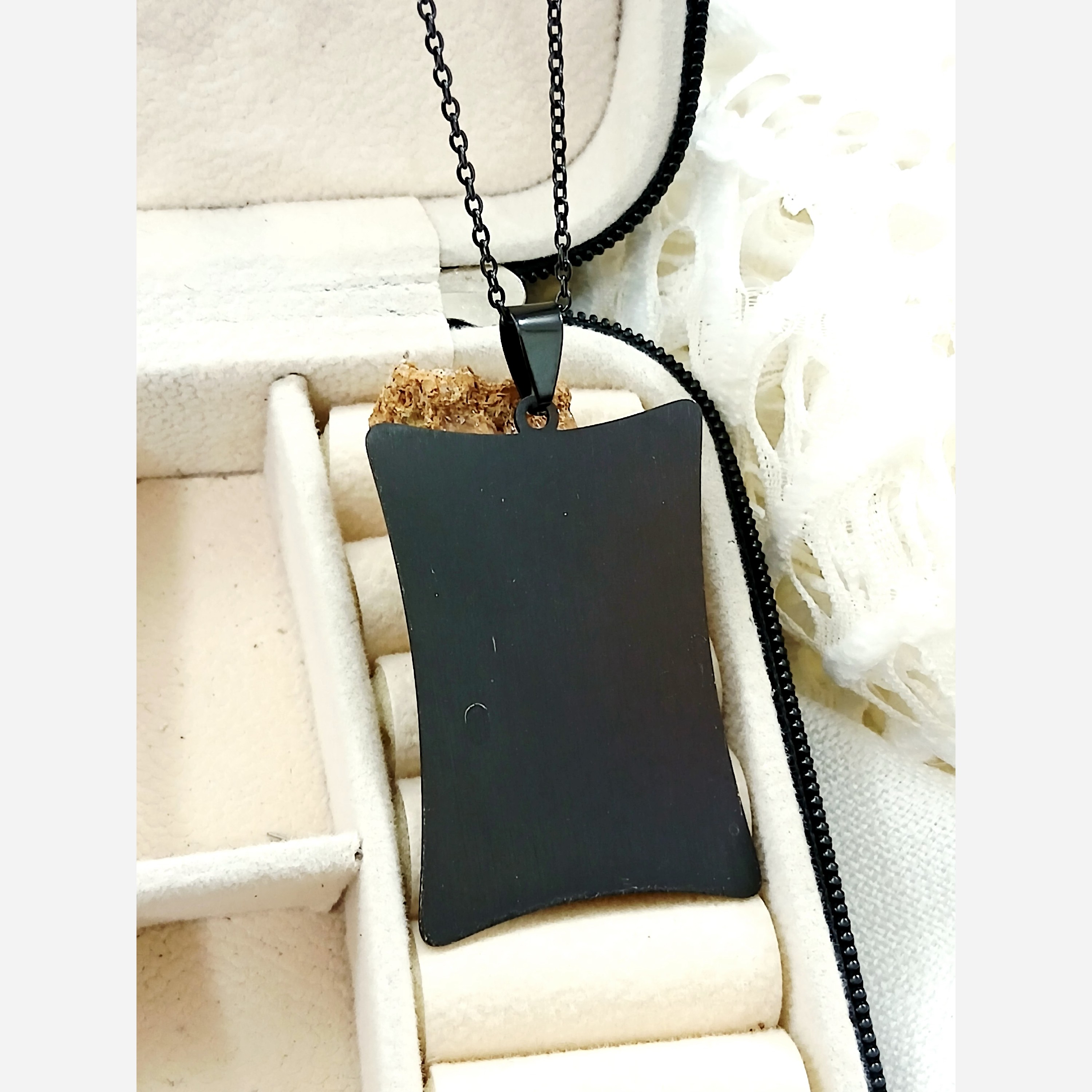 گردنبند حکاکی مشکی استیل درشت خاص و شیک
