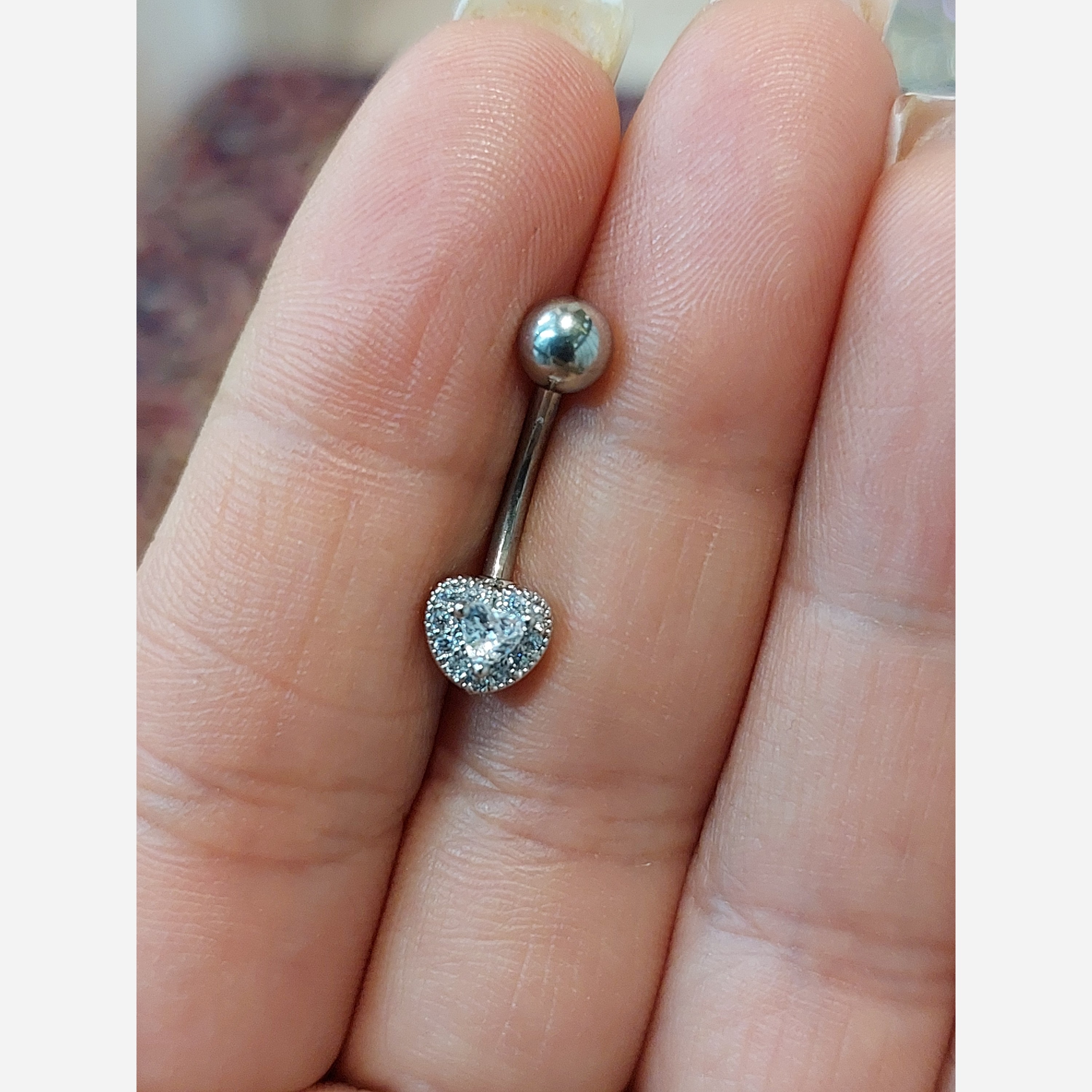 پیرسینگ ناف طرح قلب کوچک